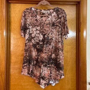 LOGO by Lori Goldstein Printed Burnout Top - 1X